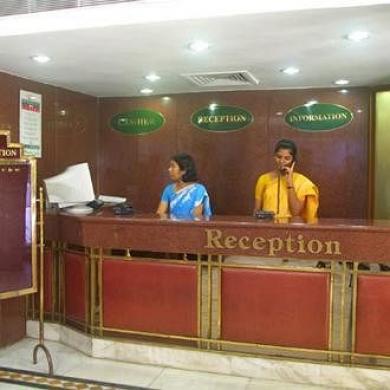 Hotel Maurya International Madras Buitenkant foto