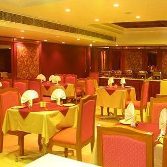 Hotel Maurya International Madras Buitenkant foto