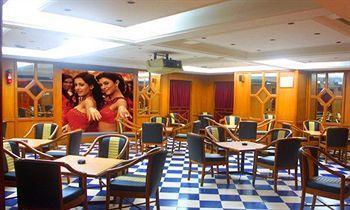 Hotel Maurya International Madras Buitenkant foto